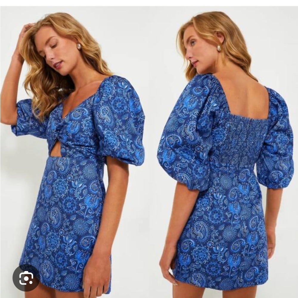 Elegant Blue Paisley Mini Dress